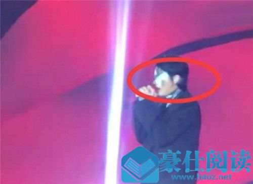 吴亦凡被激光照射怎么回事 吴亦凡被激光照射的原因