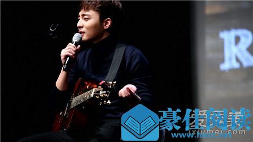 惊呆了！粉丝要求RoyKim退出演艺界 这是怎么回事
