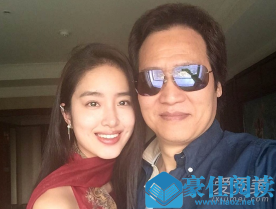 杨采钰现身医院 这到底是个什么情况？
