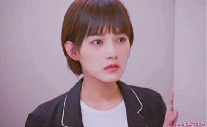 完美关系卫哲助理谁演的