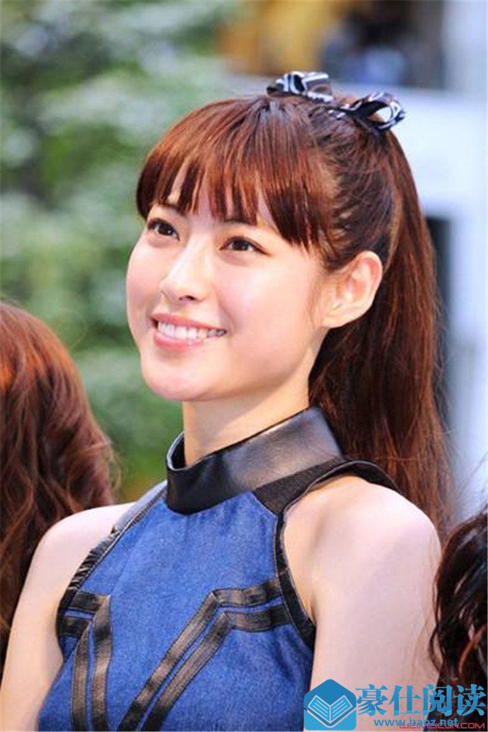泷本美织感情现状