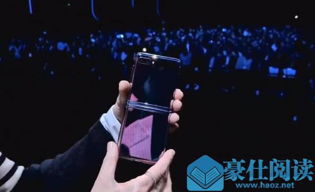 越来越多的可折叠手机来了:长久趋势还是一时噱头?