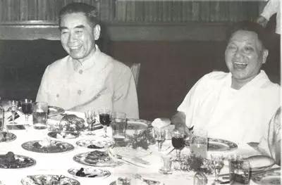周总理去世44周年怎么回事 周总理精彩的一生30秒回顾(5)