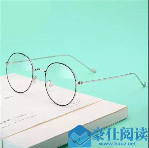 男士戴什么眼镜好看?选对眼镜颜值提升堪比整容第17张