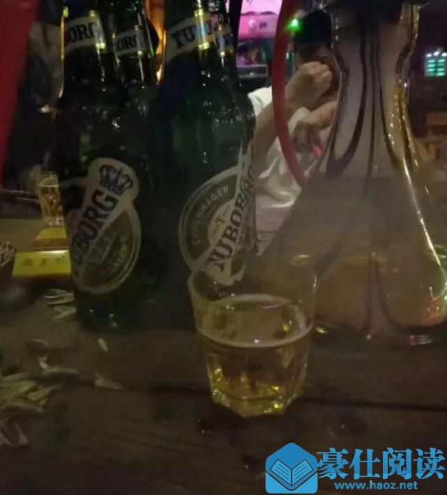闺蜜满分日记(上):眼看又搬来一箱酒,谁才是最终的猎物?第13张