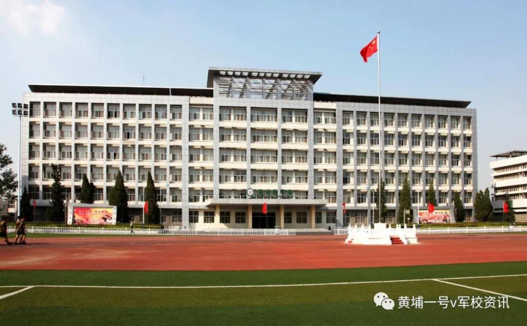 海军有陆战队，陆军有海战队吗？跨界，都是解放军玩剩下的