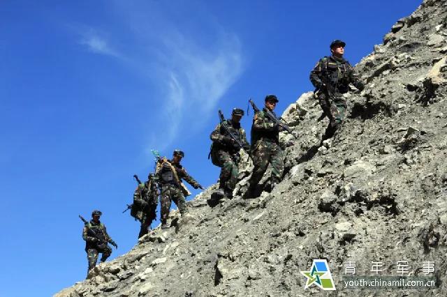海军有陆战队，陆军有海战队吗？跨界，都是解放军玩剩下的
