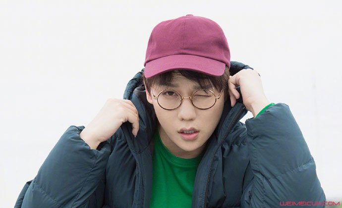 刘维是单亲长大的吗