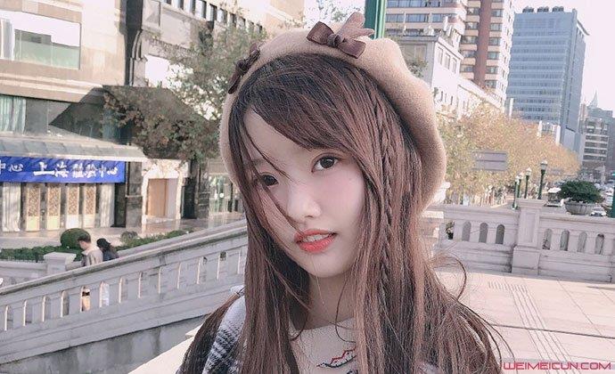 朱苓个人资料