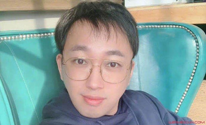 于正秦岚什么关系