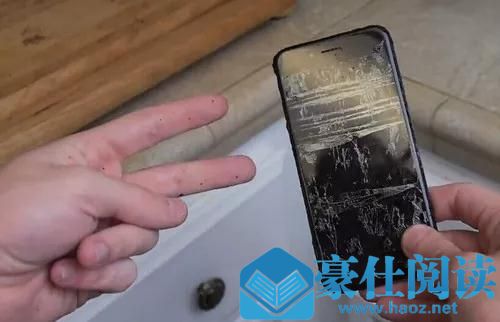 为什么现在的女孩生气都喜欢摔手机呢?第12张