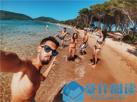 男生怎么自拍才好看？拍出帅气照片必备技巧第9张