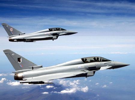 英军F-35战机数量被砍掉90架，两艘航母无法满编部署！