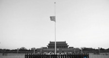 天安门广场下半旗！全中国默哀三分钟 4月4日清明节全国哀悼 致敬英雄共悼逝者！