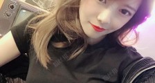 斗鱼主播lol解说骆歆个人资料简介,骆雨婷生活照衣服滑落GIF事件