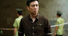 47岁于和伟近照,妻子整整隐藏27年, 原来是我们熟悉的她