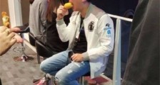 王思聪吃玉米头像 王思聪吃玉米什么梗