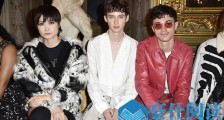 李宇春戳爷同框是什么情况 李宇春戳爷同框事件经过