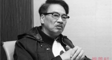 吴孟达曾带一麻袋现金到汶川救助 陪遇难者家属一起落泪
