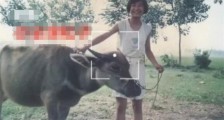 贾玲年少时放牛照 曾是苗条少女的她怎么越来越胖了？