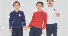 宋家三胞胎庆生照 身高一直在涨可爱长相却依旧没变