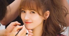金莎否认整容称只做了正骨 网友热议的“瓜”她都回应了