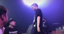 乃万为王以太发声 被观众喷香槟详情曝光后续令人气愤
