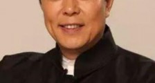 张铁林与多名女大学生同居,终被女儿告上法庭,自食恶果遭人唾弃