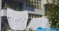 吴京晒特大裤衩怎么回事 三个男人一台戏众网友神评论【图】