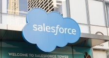 净利润骤降80%背后，Salesforce扛起生态大旗继续“增肥”
