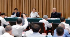 李克强:加大基础研究投入力度,不光要“投钱”,更要“投环境”