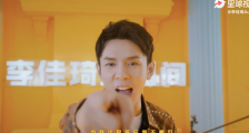李佳琦薇娅一天卖出200亿:个体崛起与商业生态的反思