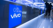 vivo百万年薪招聘工程师,自研芯片或将搭载X70系列手机|钛快讯