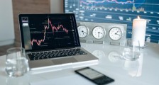 GPLP看市:A股三大股指震荡沪指涨0.17%