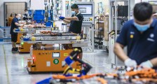 特斯拉、蔚来、广汽的1000公里续航电池,是真技术还是新噱头?