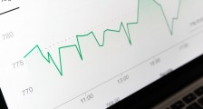 知名基金经理产品跌幅超过20% 赎回潮来了?