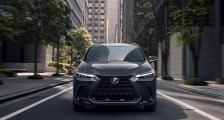 雷克萨斯发布全新一代NX,推出首款插电式混合动力车型 | 一线车讯