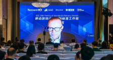 线性马达的蝴蝶效应:从闹钟调节转盘到跟手的游戏震动反馈