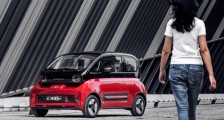 新宝骏E300正式上市:内置5G芯片 续航305km 售价6.48万元起