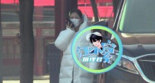 杜淳妻子正脸照曝光:身材丰腴疑似怀孕 杜淳妻子系花店老板