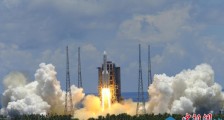 天问一号探测器成功发射 火星终迎“中国来客”
