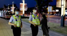 今年盛夏的闵行 你可以看到他们在巡逻……