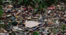 全球最脏的河 西大鲁河湖面堆满垃圾充满剧毒