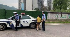 监考老师忘带监考证交警火速救助 网友:当年忘带准考证的孩子长大了