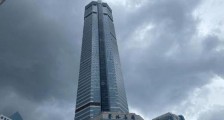 摇动的深圳,根基在哪里?