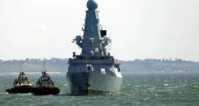 英军舰入侵俄领海,被炸跑了!