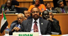 国际刑事法庭发出逮捕令，苏丹前总统巴希尔到底做了什么？