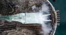 一举交出六个世界第一!建一座水电站,为啥要埋7000支温度计、上万传感器?