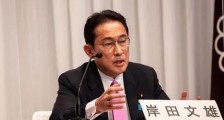 岸田文雄首相，会让日本更“作”？