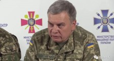 乌克兰国防部长被解职，原因却令人哭笑不得！